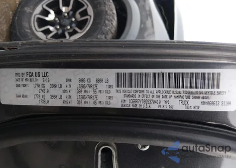 2016 Ram 1500 Rebel из США, поврежденный, VIN 1C6RR7YT0GS370410